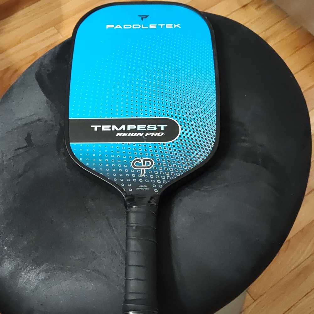 Paddletek tempest reign pro pickleball paddle